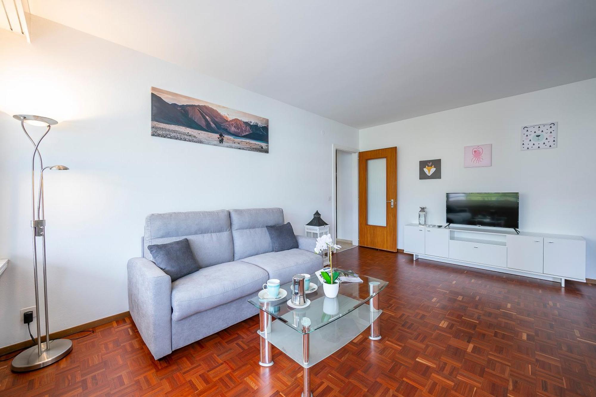 Lido Apartment - Happy Rentals ロカルノ エクステリア 写真
