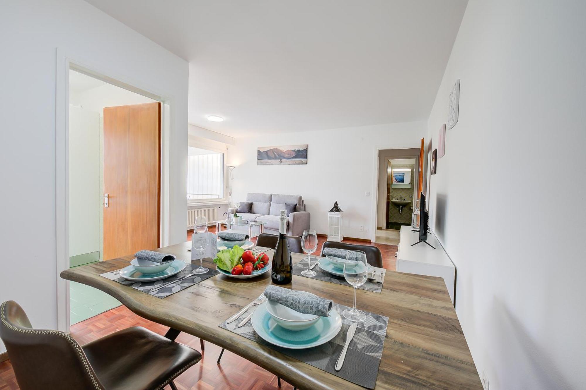 Lido Apartment - Happy Rentals ロカルノ エクステリア 写真